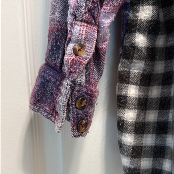 BDG Purple and Black Casual Button Down Shirt - Picture 5 of 6